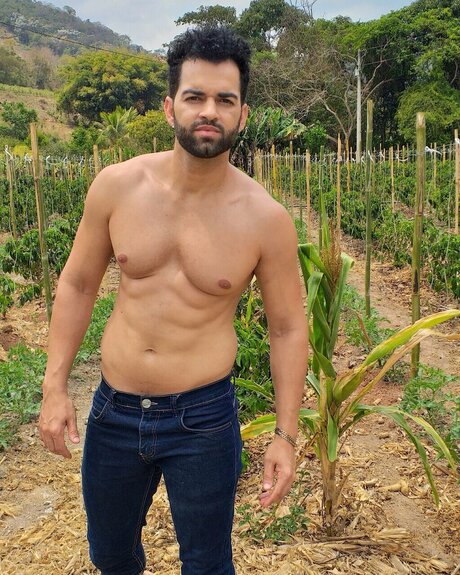 Magno Mendes pretty pornstar pictures