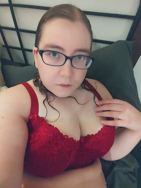 Twisted Unicorn_ star naked pic