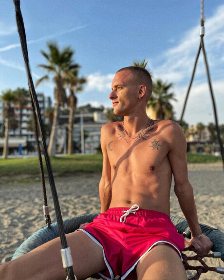 Dominikkk brand new nudes star gallery