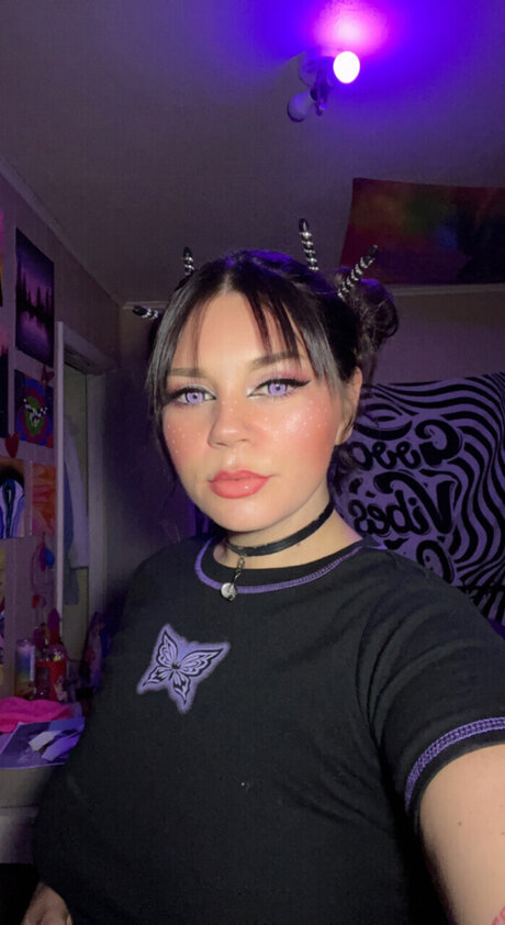 NoBunnyLikeMegg best star pic