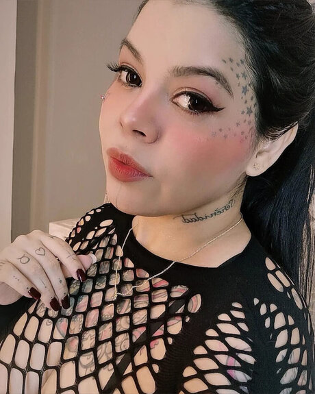 teen natural tits onlyfans exclusive image