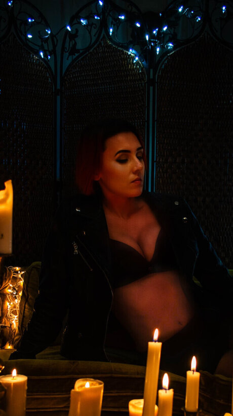 KrimsonKat nudes model archive