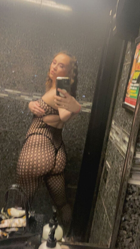 PrincessNikole sex actress pic