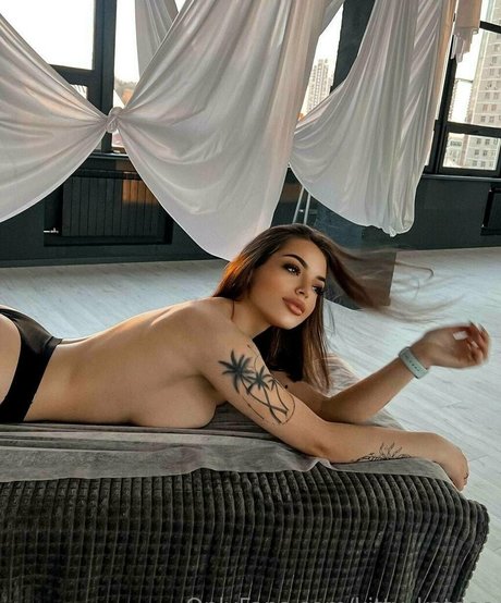 kitty kateee model adult pictures