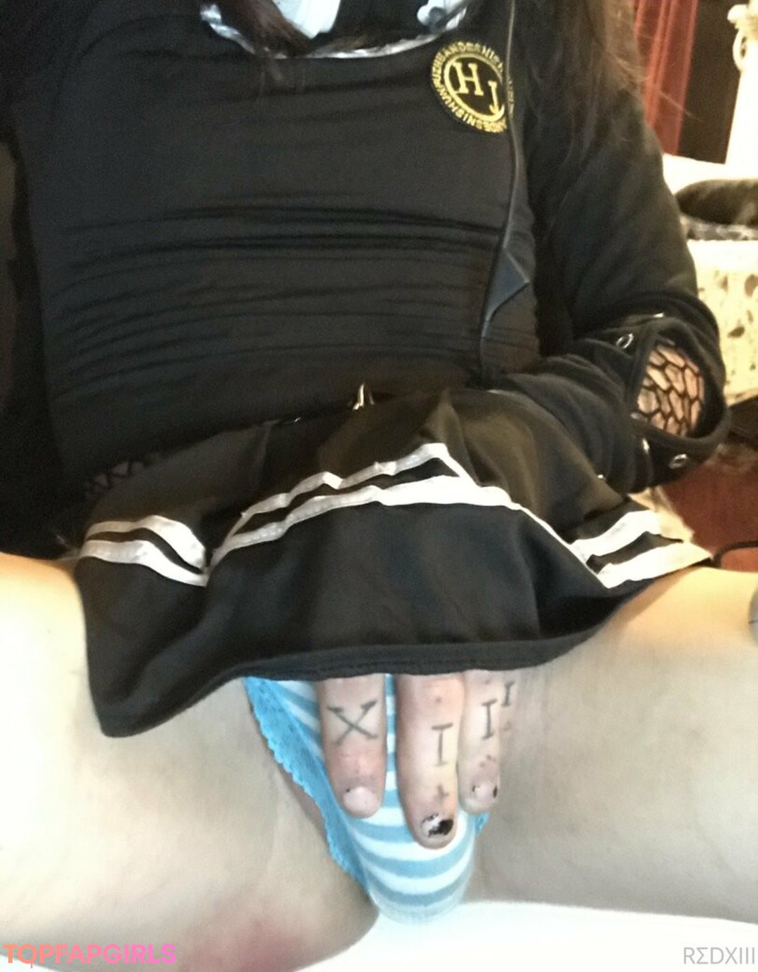 japanese schoolgirl onlyfans pornos photo