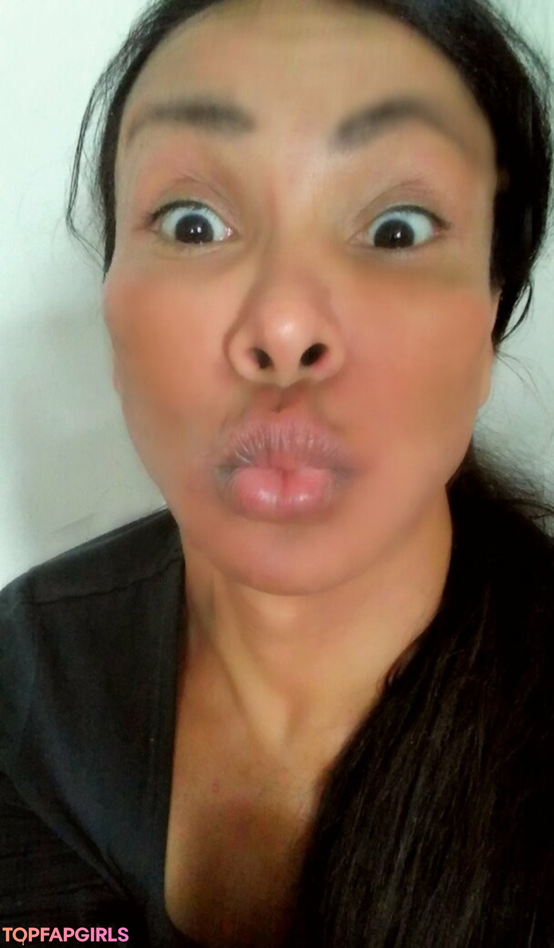 Vaniity model xxx picture