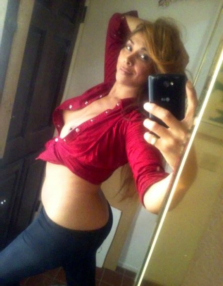 russian mom onlyfans sexy nude images