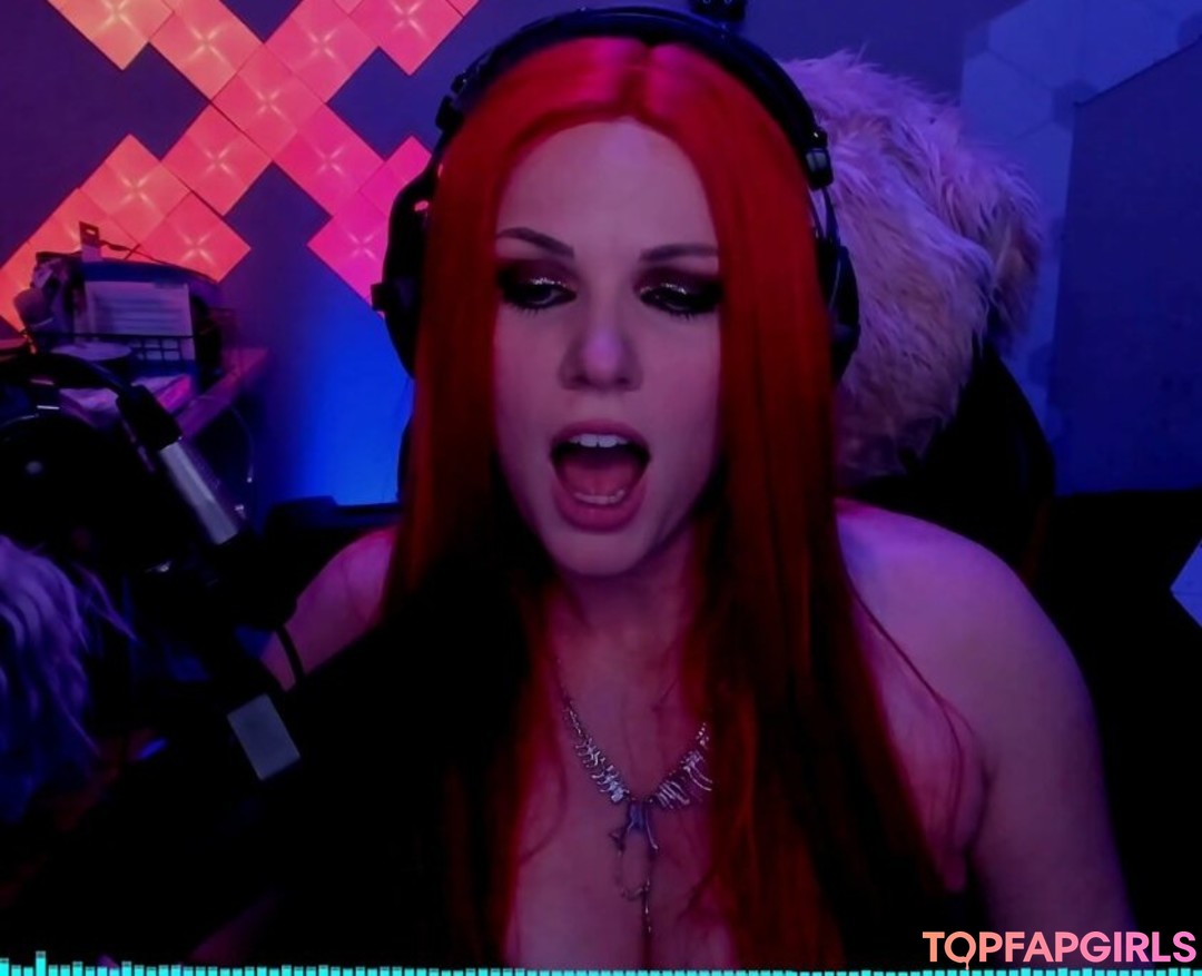 scxrlet64 pornographic star photo