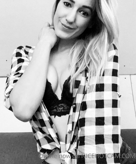 nicehotjob free model picture