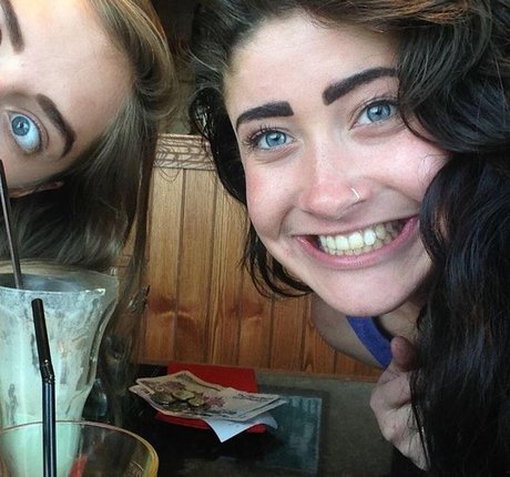 Gayle Johnstone sexy model photo