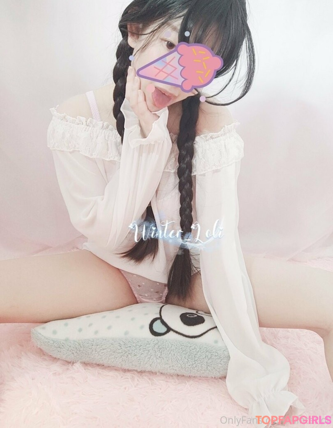 winter lolly beautiful model image