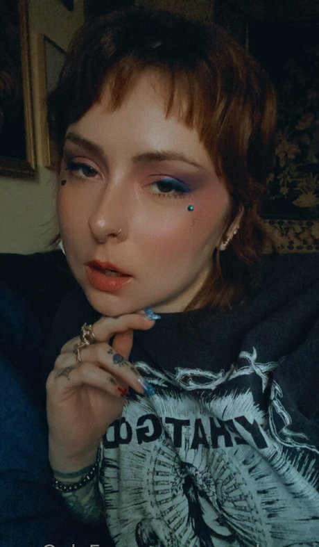 sora elowen adult actress pics