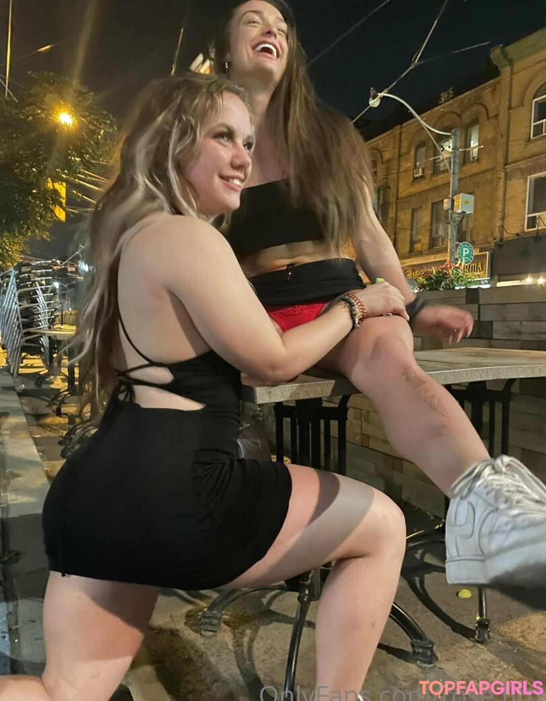 nikkipoof star exclusive img