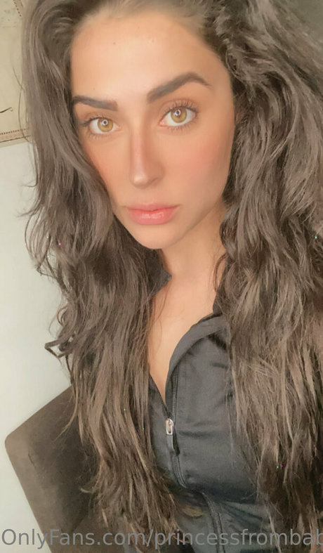 princessfrombabylon sexy actress photo