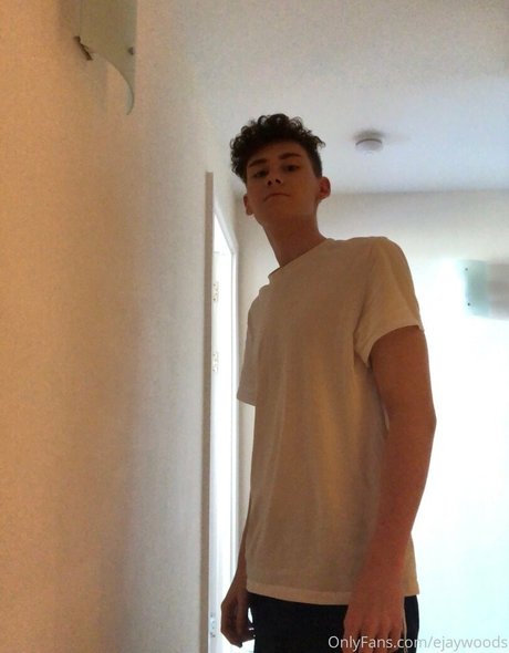 ejaywoods hd actress gallery