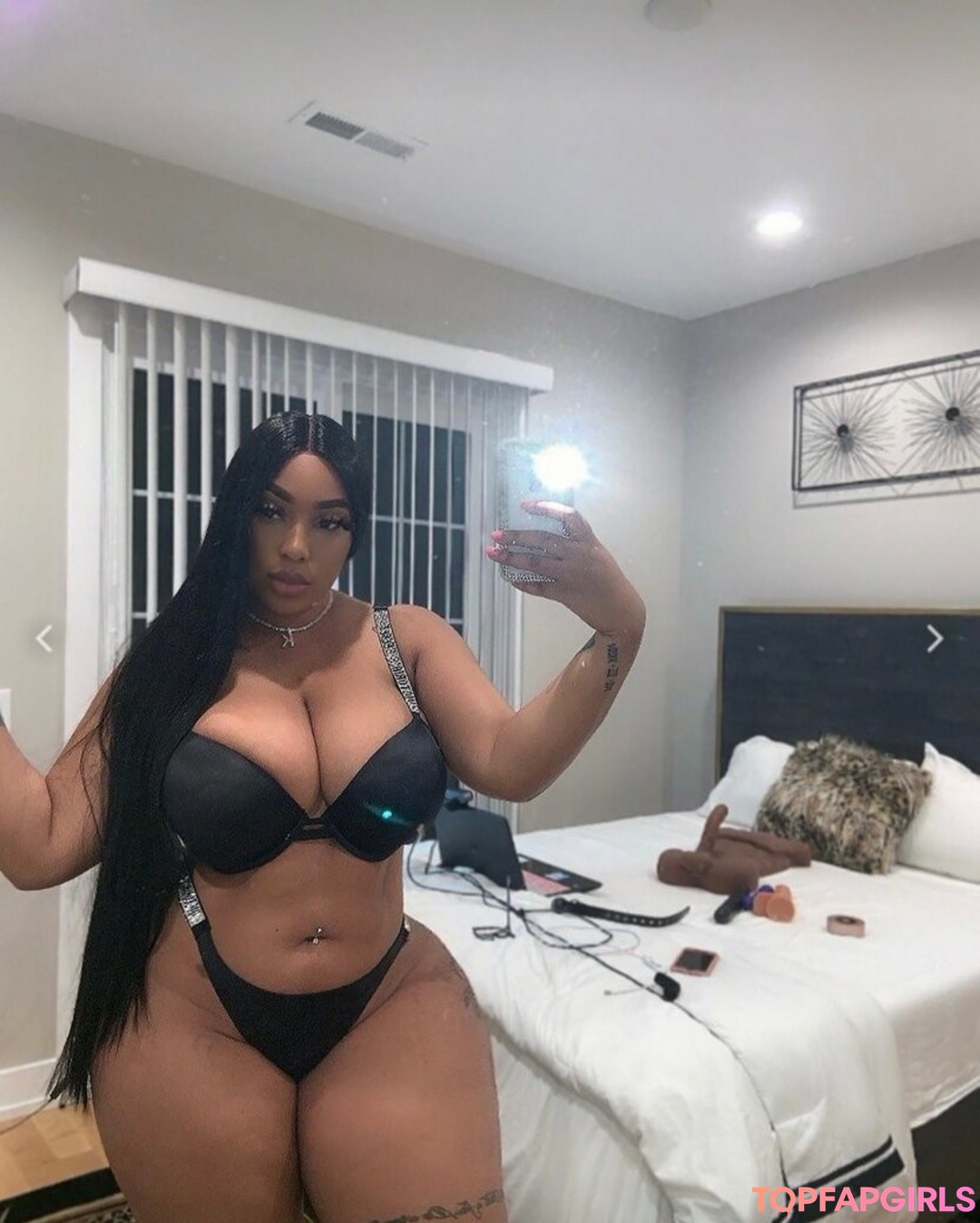 kioruncut pornstar sexy img