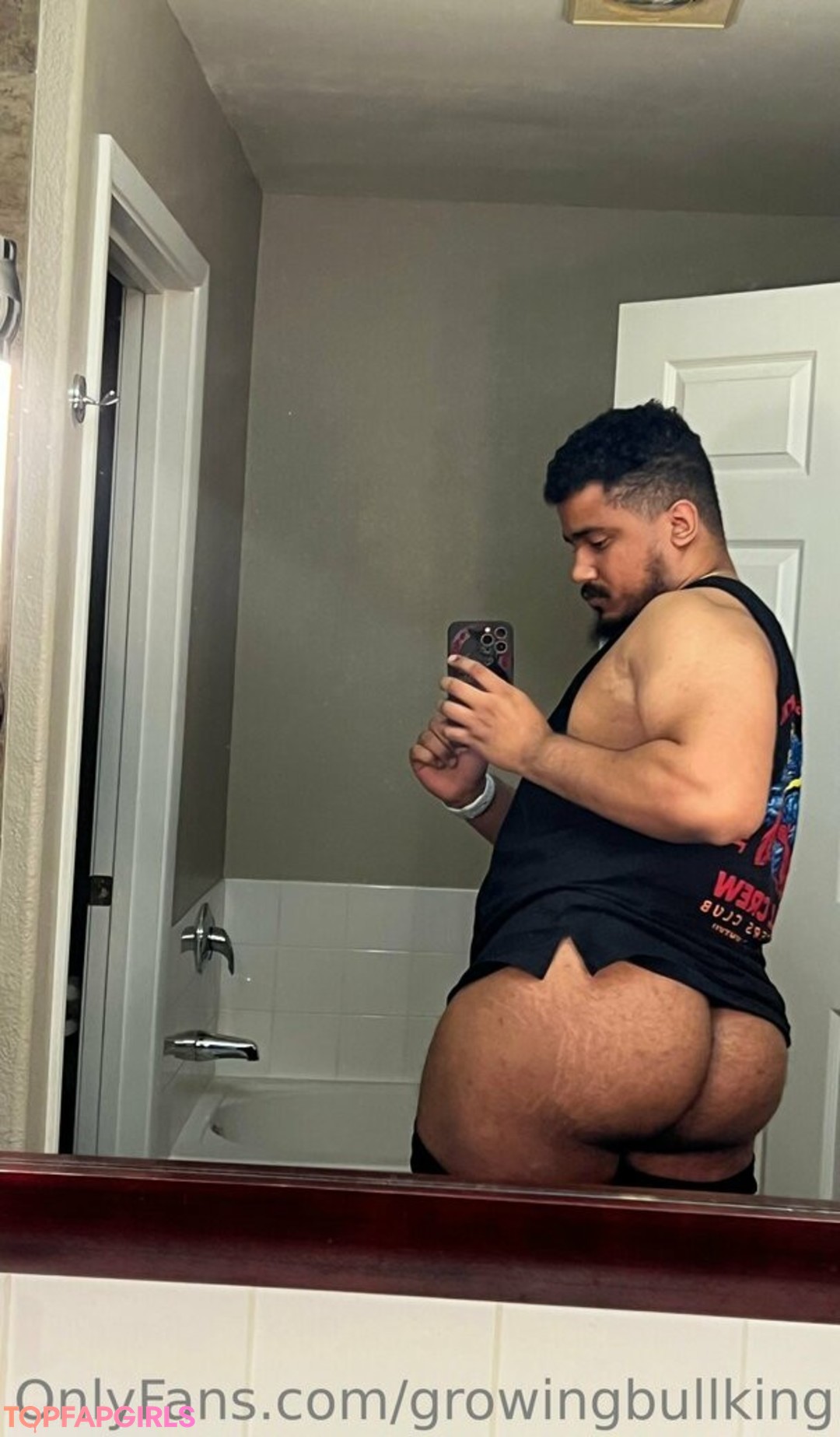 growingbullking nice pornstar pic