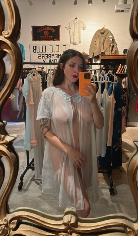 busty teen onlyfans hot picture