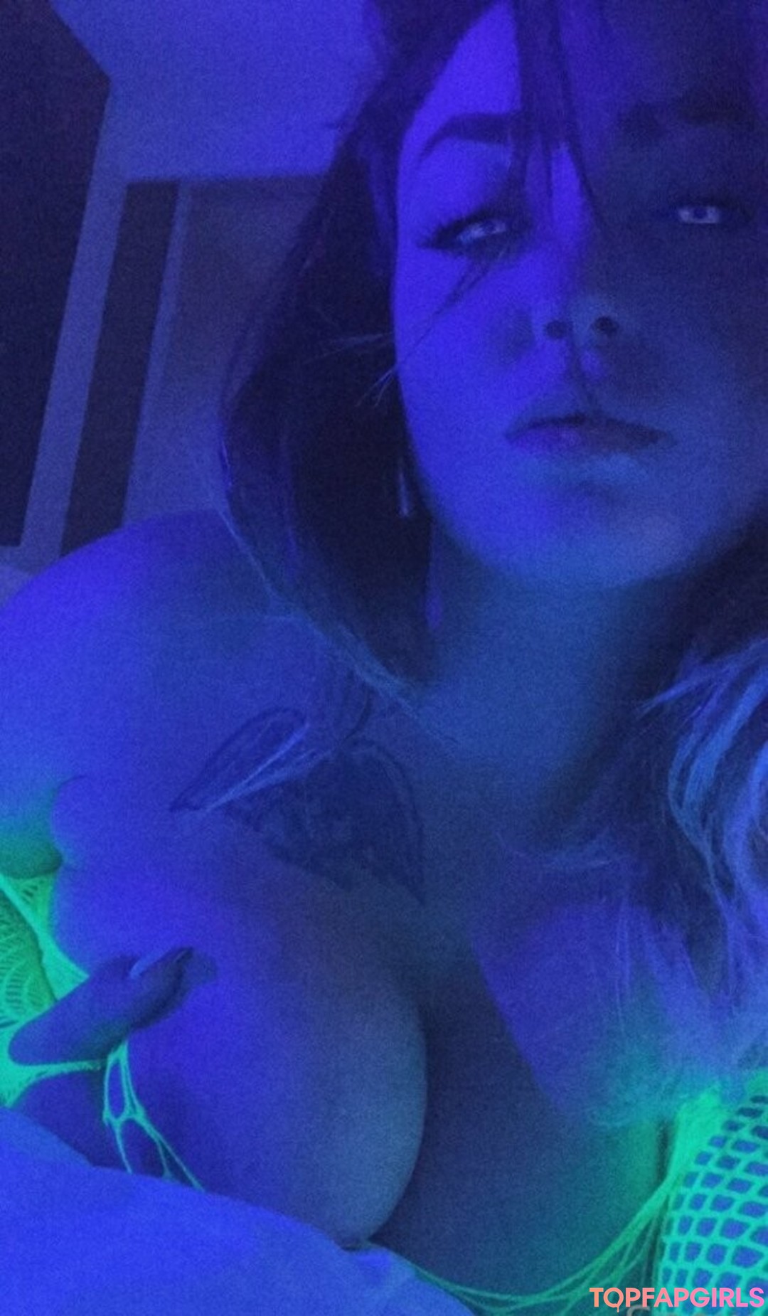 snowbunnygang420 pornographic star photos