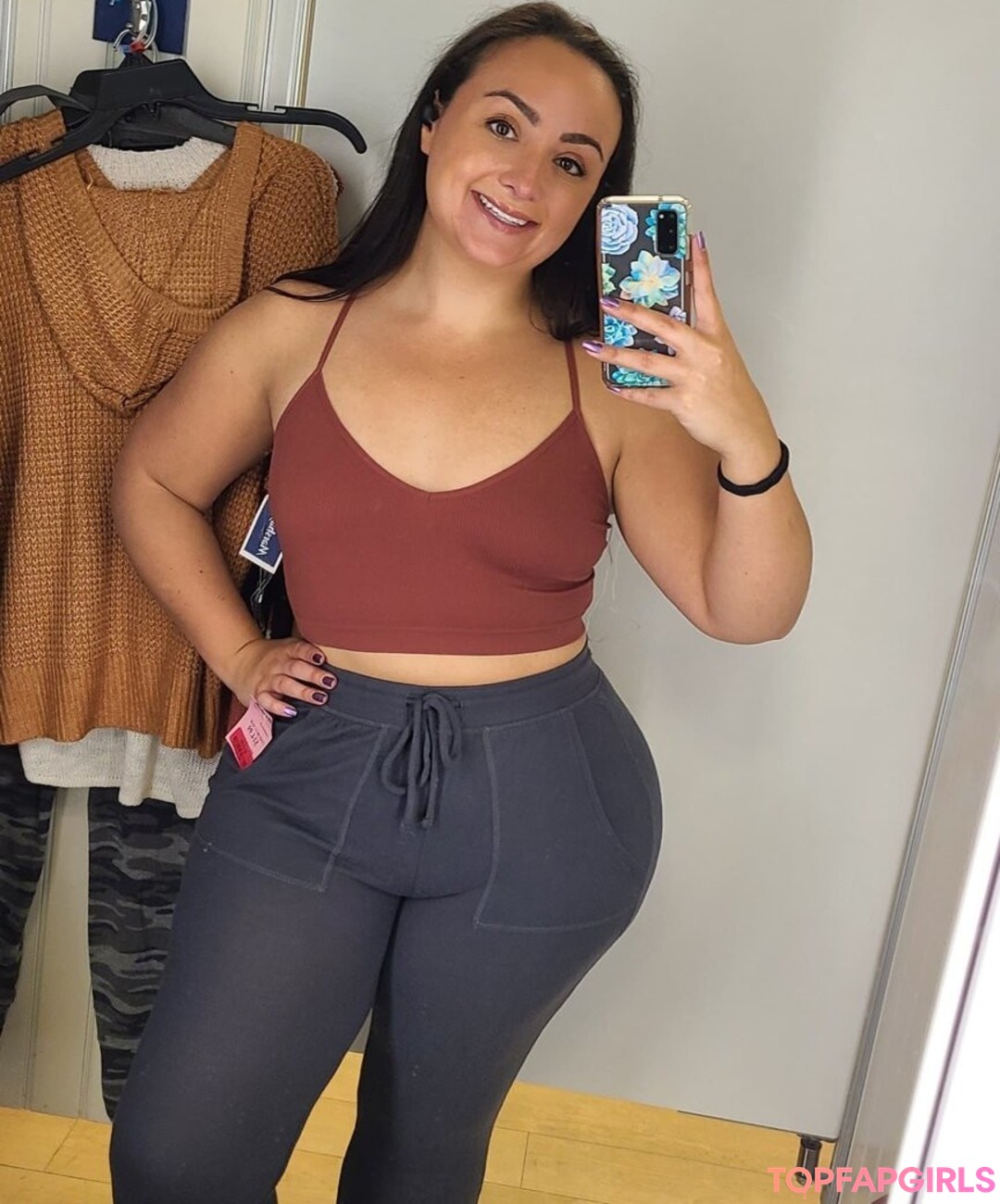 Mary Ank star top pics