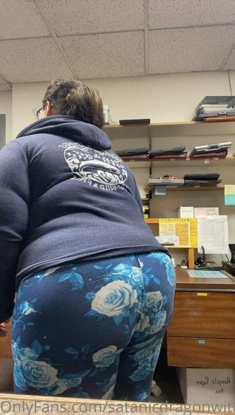 satanicdragonwitch top actress image