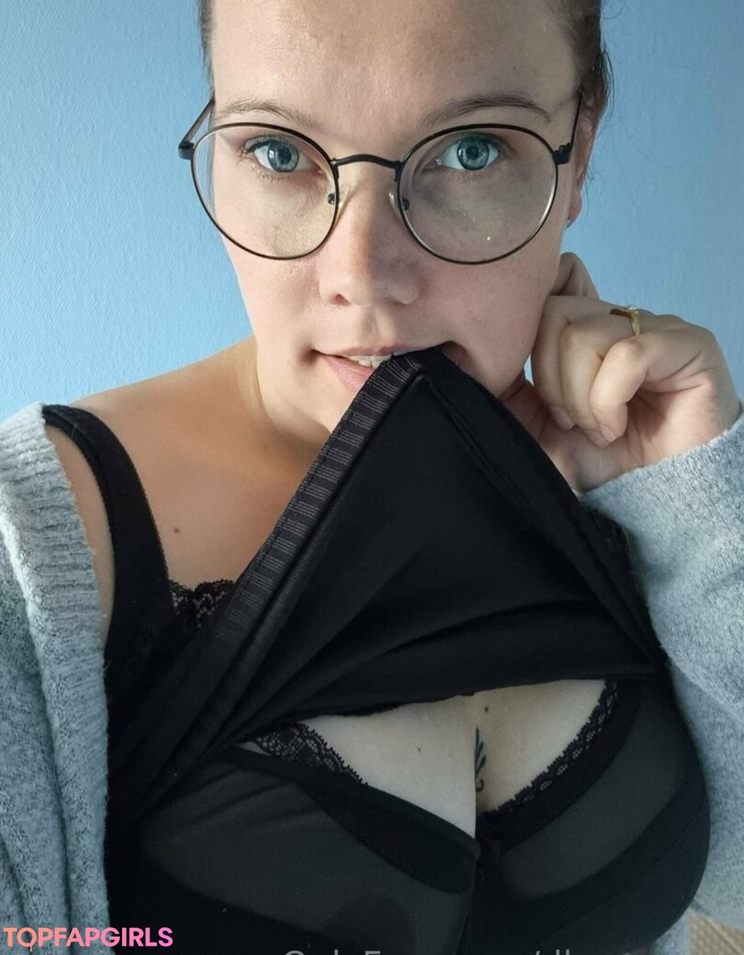 dk sweetie naked actress gallery