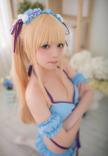 miu cosplayer nude actress images