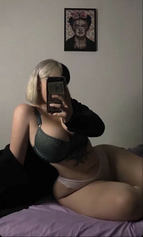 Ae bgirl01 best model photo