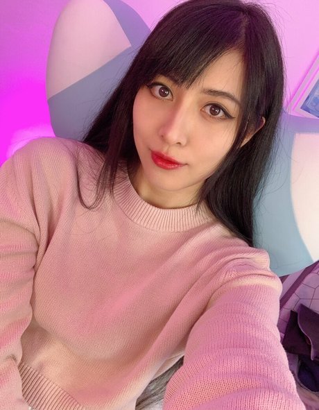 Annchirisu hd actress photos