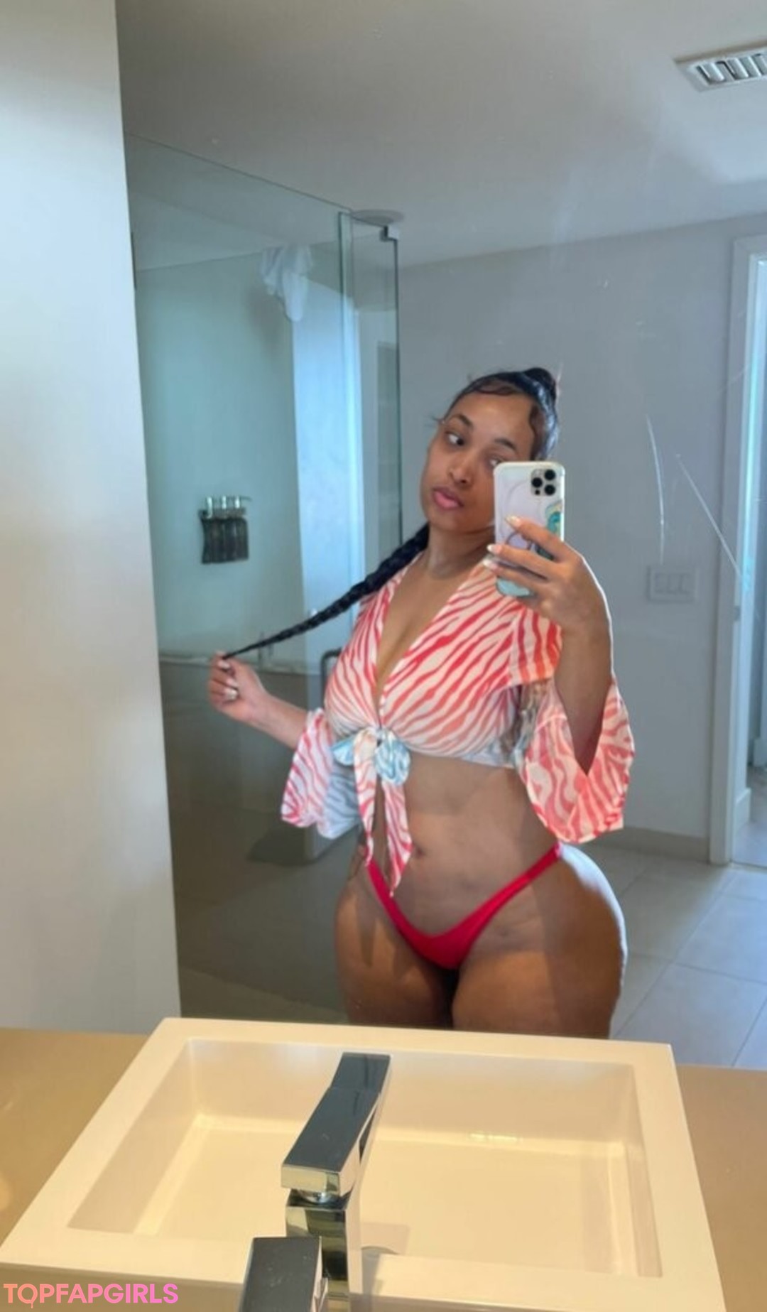 Robyn Banks star free picture
