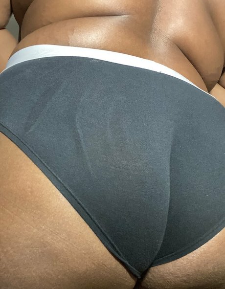 burberrybitch nudes star picture