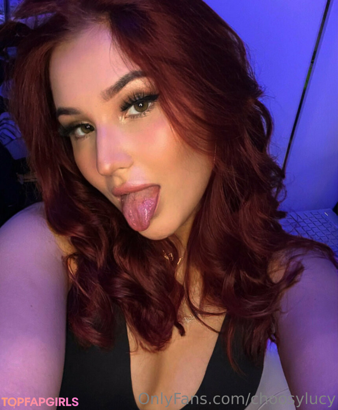 choosylucy nude actress pic