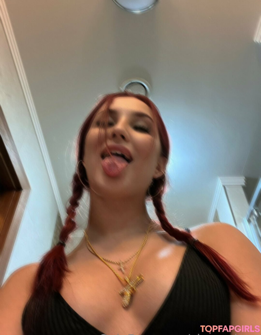 choosylucy adult model picture