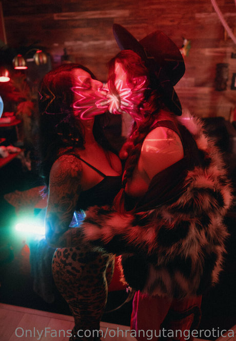 ohrangutangerotica erotic actress galleries