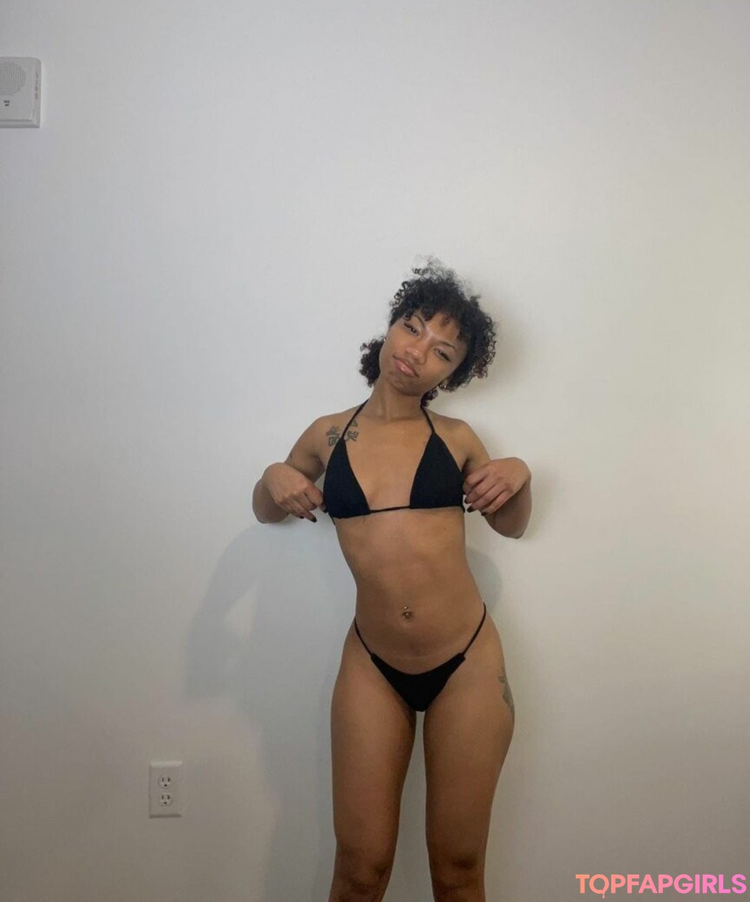 CurlyFryK beautiful pornstar pictures