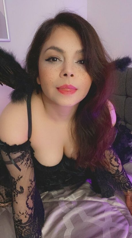 amateur asian onlyfans naked photo