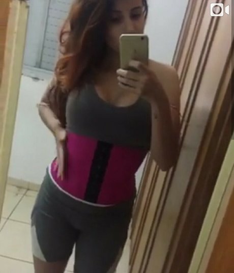 Bela Camps naked model image