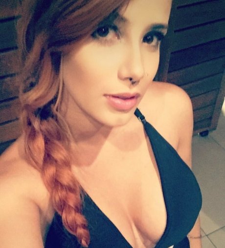 Bela Camps pornstar beautiful img