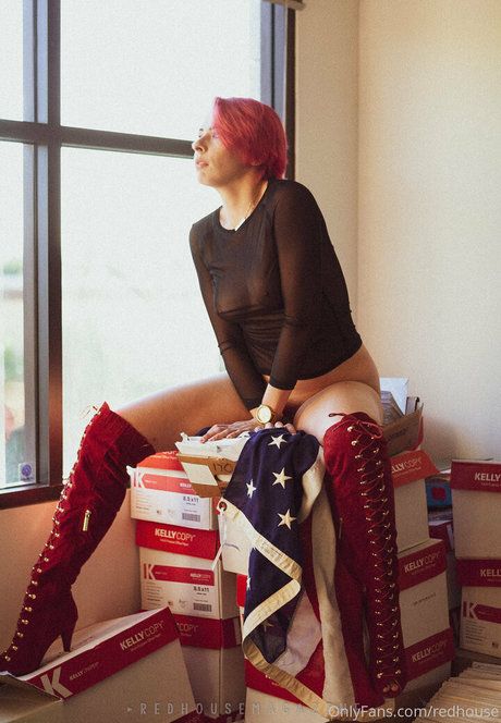 redhouse model top archive