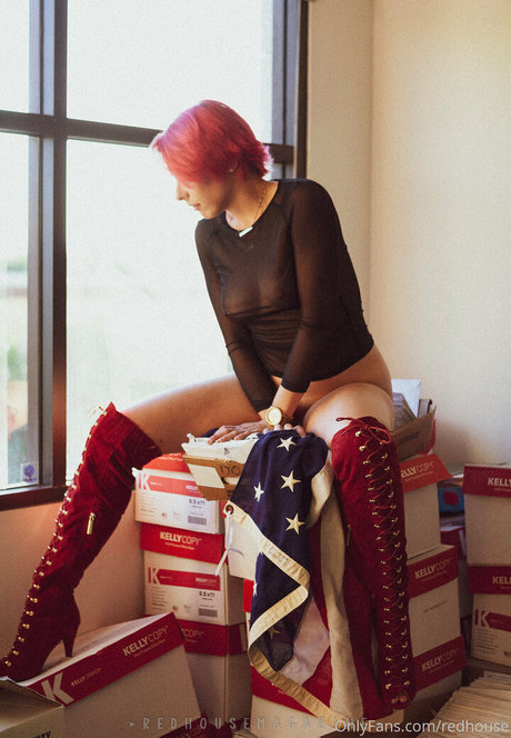 redhouse xxx actress archive