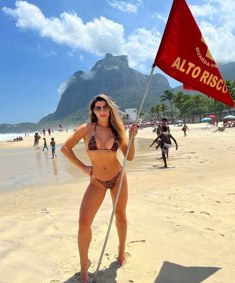 Ana Paula Minerato adult star picture