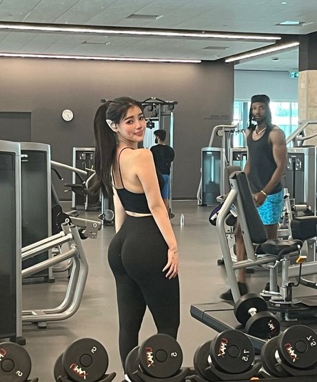 Hannah Kae hd pornstar images