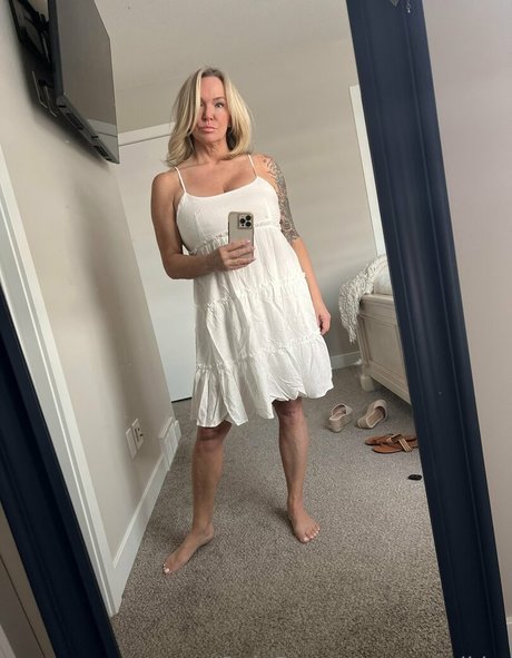 ebony cumshot onlyfans art nude img