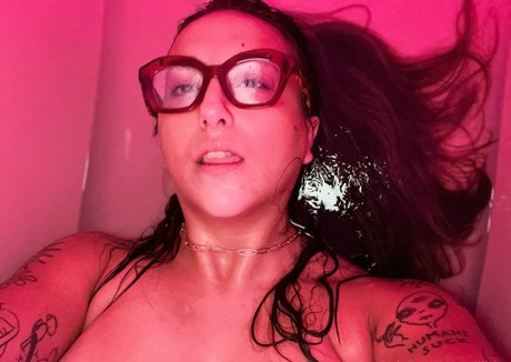 Lilbite xxx pornstar pic