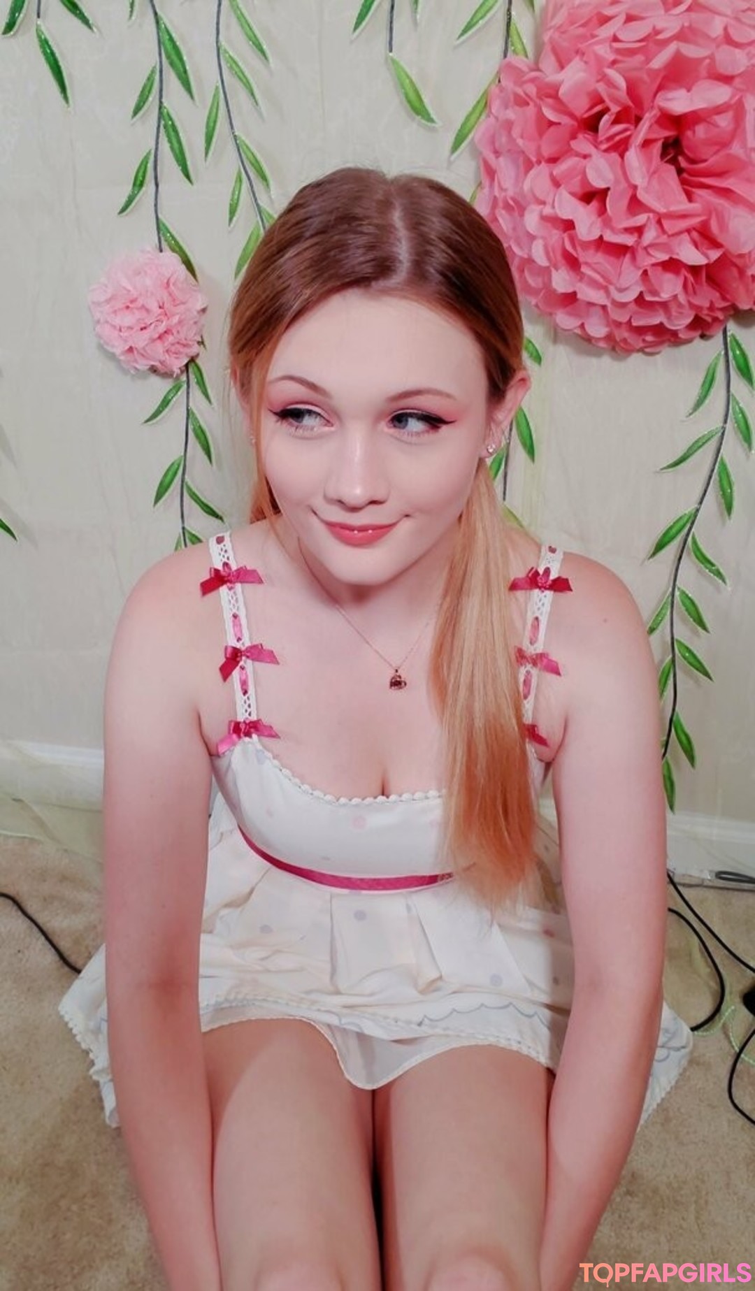 Miinuinu model picture