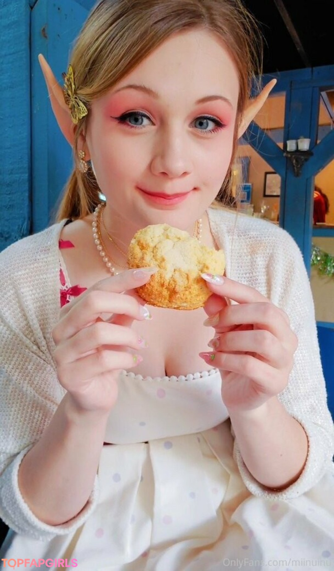 Miinuinu model beautiful gallery
