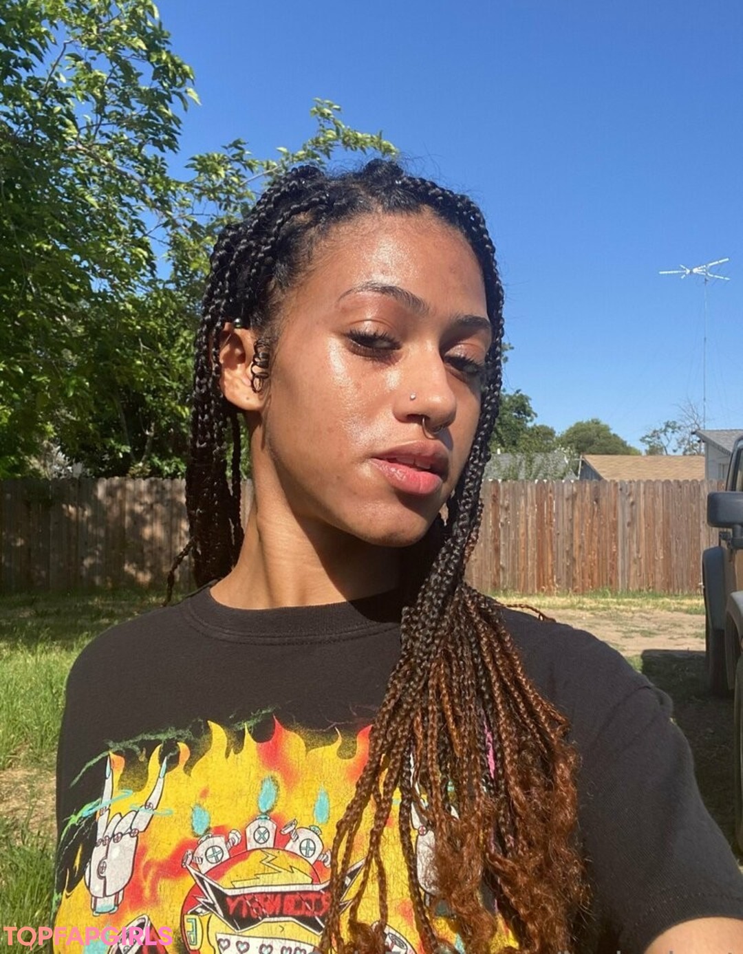 laylaybrat model sexy img