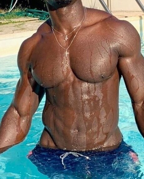 Jamaican Teddy pretty actress pictures