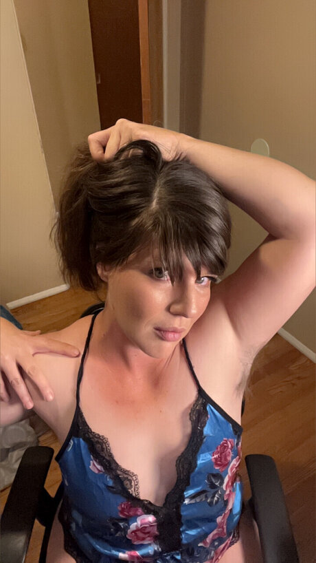 AppleAssAbby model adult img