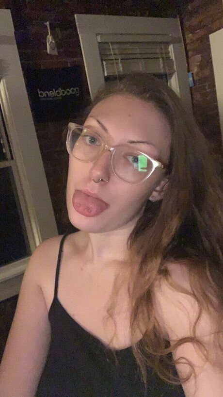 angel_ pretty model photo